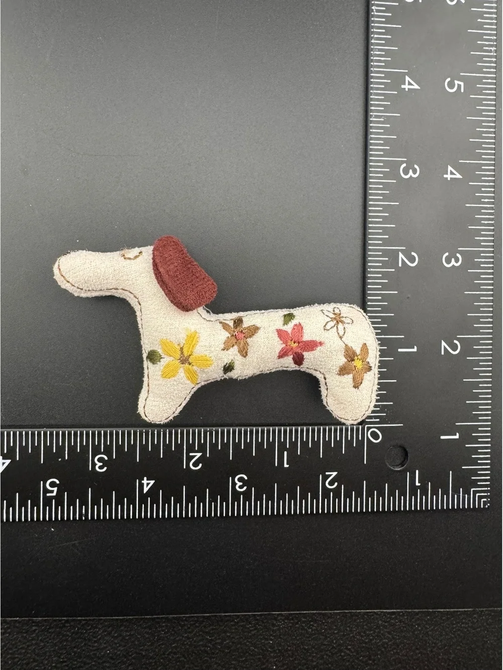 Dachshund Dog Linen-cotton Cloth Cartoon Brooch
